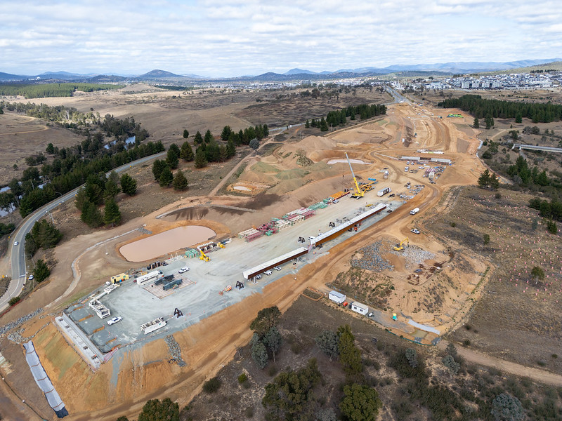 Molonglo-River-Bridge-construction-site