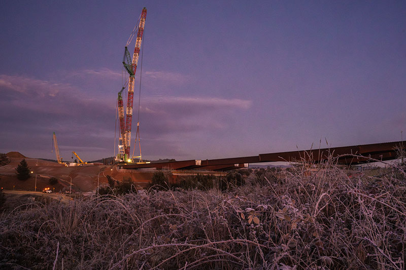 Molonglo-River-Bridge-dusk