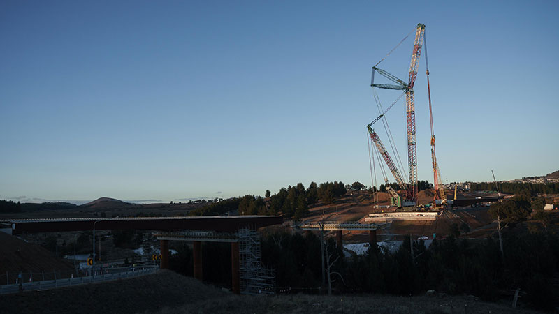 Molonglo-River-Bridge-wide-view